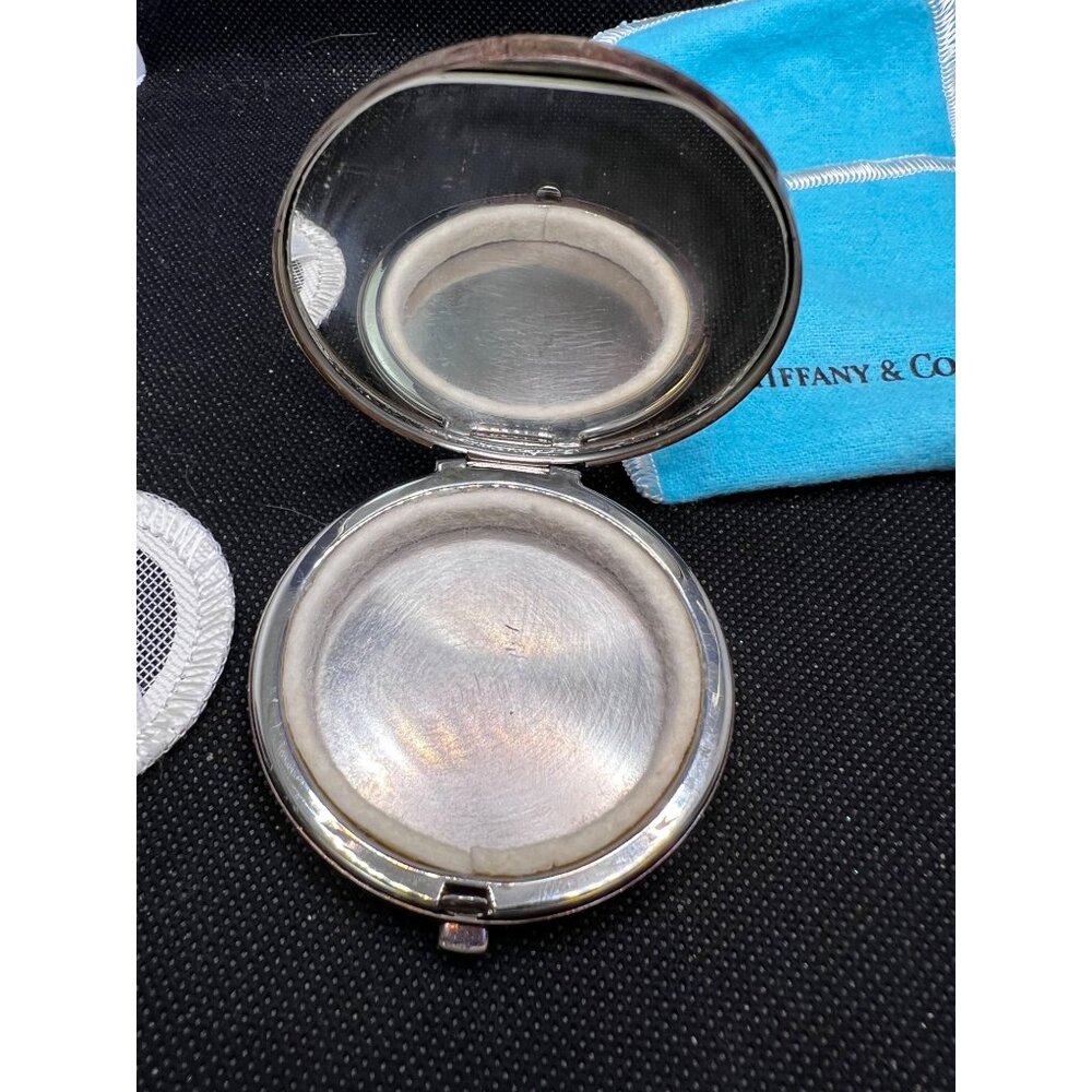 Tiffany & Co Sterling Silver Powder Compact Mirror Monogrammed w/ Box & Pouch - Picture 15 of 16